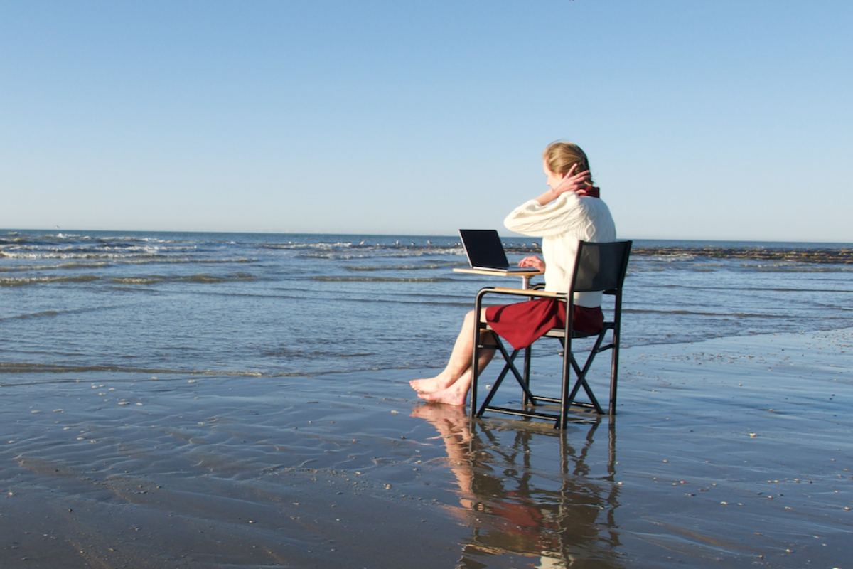 Laptop chair for home hot sale